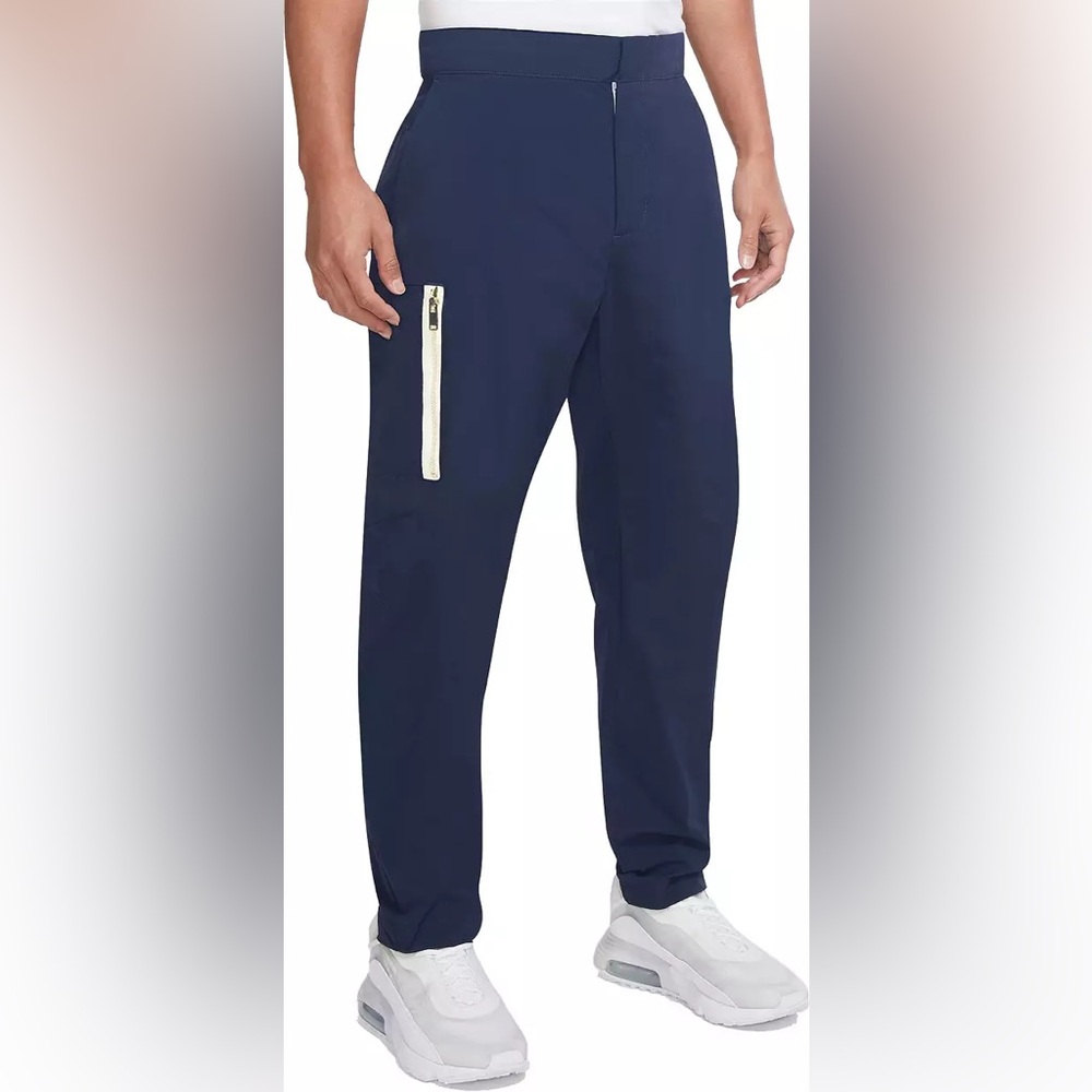 NWT New Nike Men’s Sportswear Style Essentials Utility Pants Waist Size 38